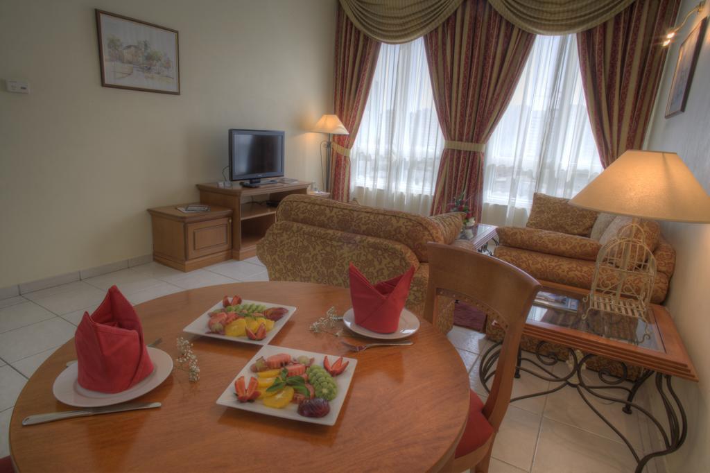 Al Diar Palm Hotel Apartments Абу Даби Стая снимка