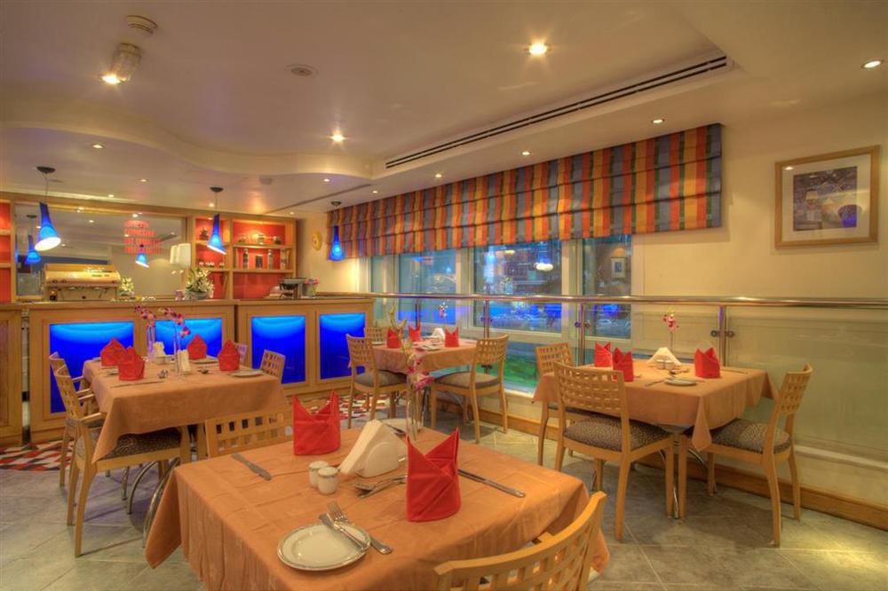 Al Diar Palm Hotel Apartments Абу Даби Ресторант снимка